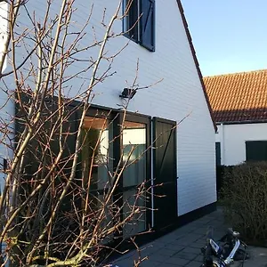 https://vakantiehuisje-lora.hotelsghent.com